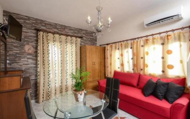 Orama Apartments