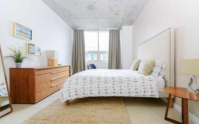 Miami World Rental - Midtown 608