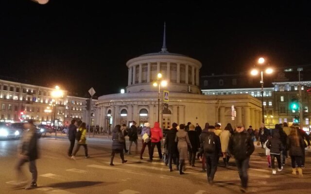 Апартаменты «Spb2day на Восстания 3/5» — фото