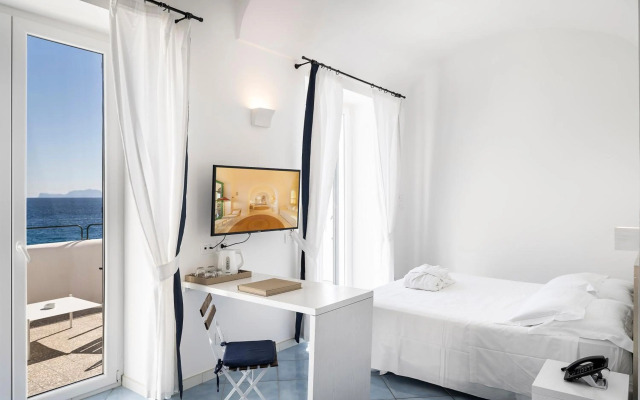 Miramare Sea Resort & Spa