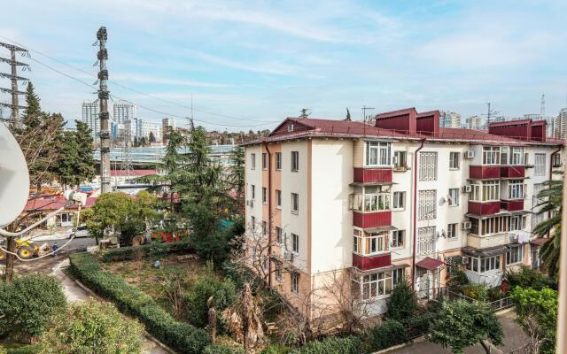 Posutochno One Days на улице Конституции