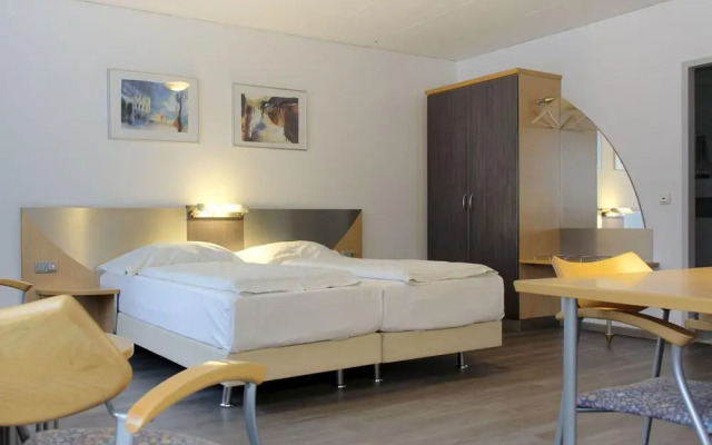 Отель Opera Hotel Köln