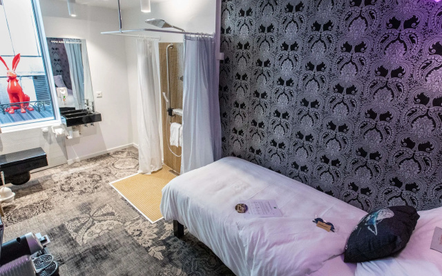 ibis Styles Lausanne Center MadHouse – Guest Rooms – Lausanne
