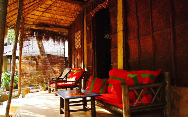 Bhakti Kutir Huts