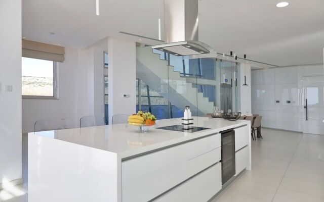 Elegance Beachfront Elite Villa