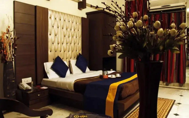 OYO Room Paharganj DB Gupta Road 2