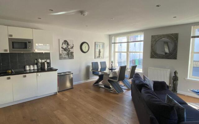 Maltings Apartment - Spacious 2 Bed Ground Floor Apartment