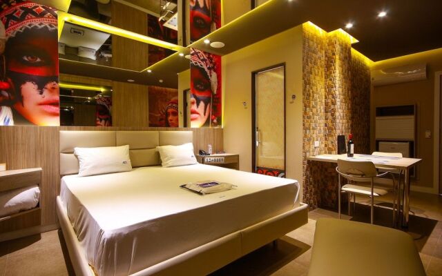Golf Hotel