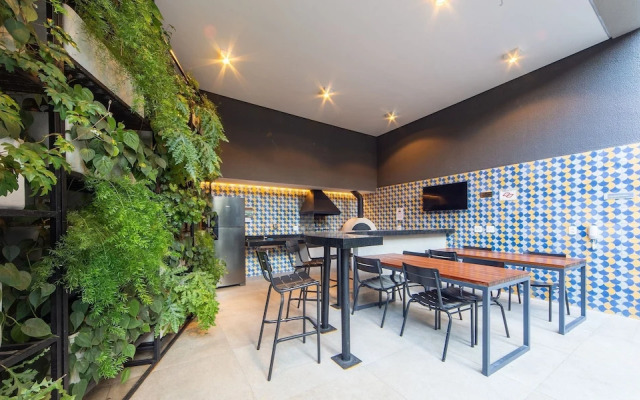 Beautiful Studio 290m From the Metro Hox1010