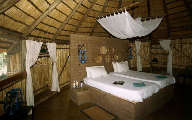 Umlani Bushcamp - Lodge