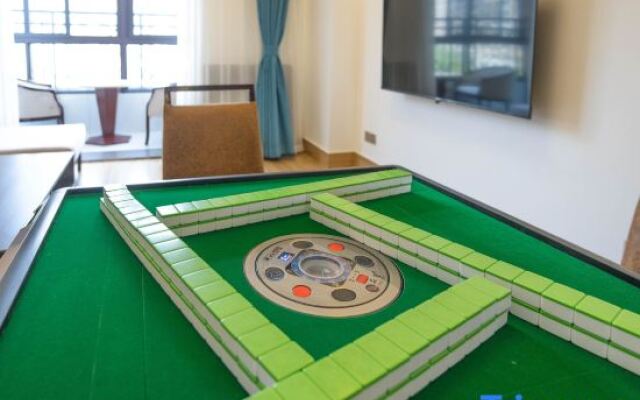 Fuying Mingting Shanghai Hotel (Jinshan Wanda Plaza)