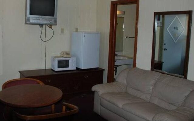 Tower Motel