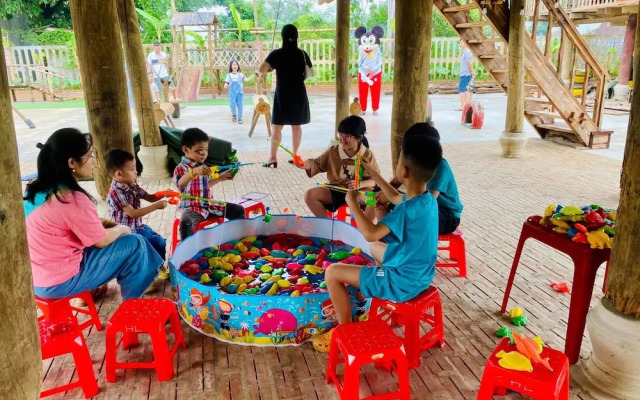 Mini Dien Bien Riverside Hotel - Lang Thai