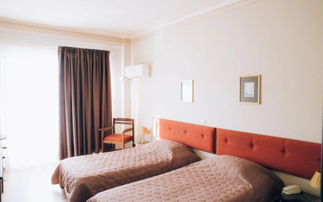 Hotel Tzaki