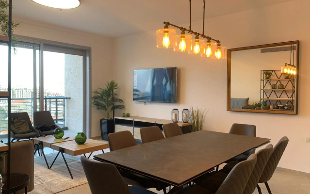 Brand New 3 Bedroom Apartment in Shalem Tower