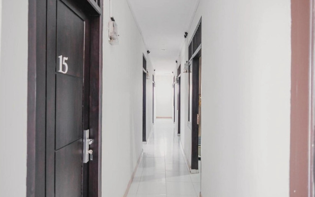 RedDoorz @ Jalan Narada Lampung