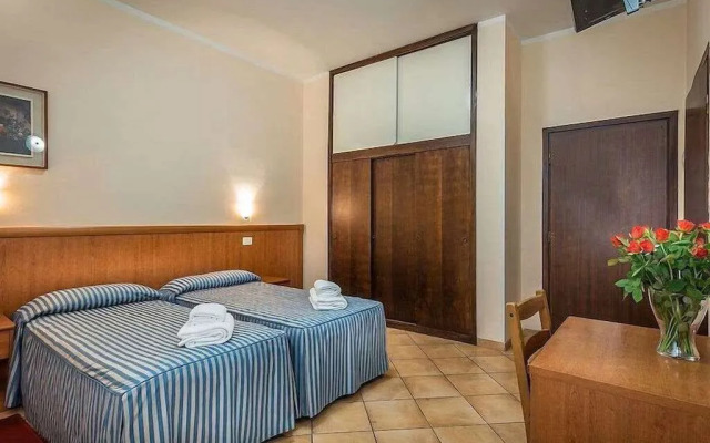 Hotel Real