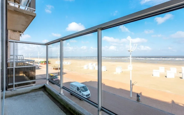 Modern Coastal Apartment in Koksijde