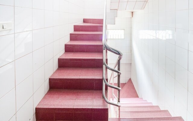 OYO 1059 Gfeel Baan Tanadech