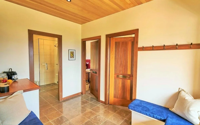 Cabot Lodge