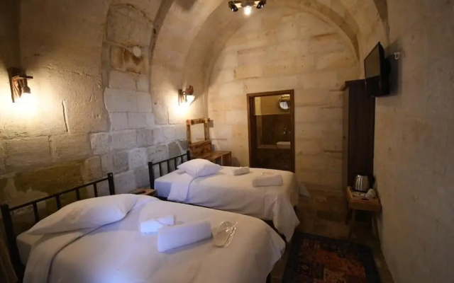 Lavinia Cappadocia