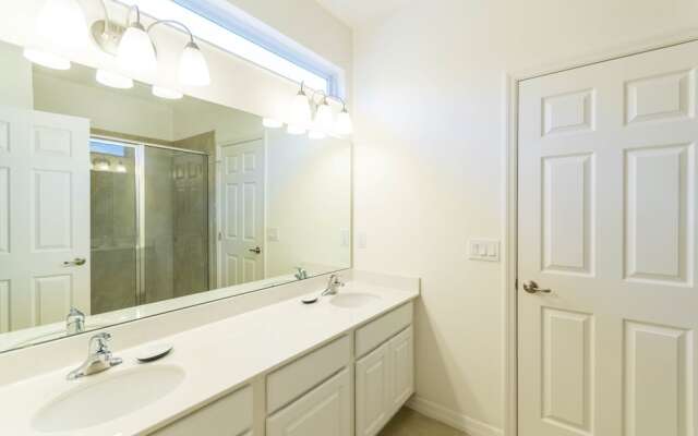 Solterra - 6108 Broad Oak Drive