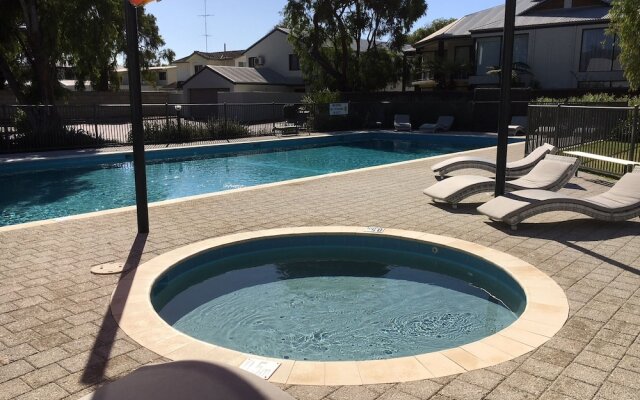 On the shores of Geographe Bay