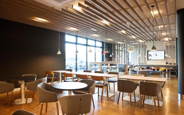 Holiday Inn Express Frankfurt Airport-Raunheim by IHG