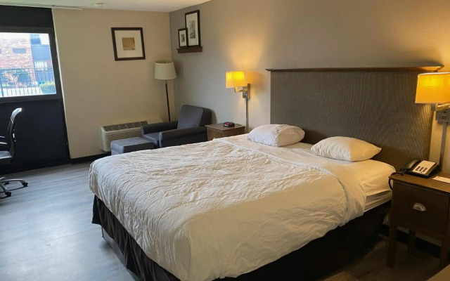 Motel 6 Rochester