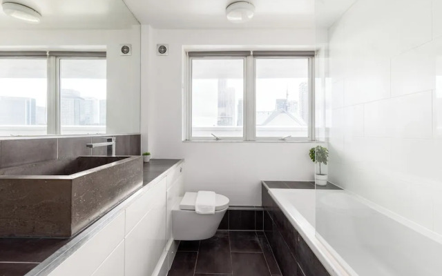 The Canary Wharf Collection