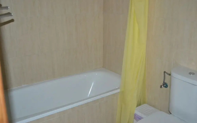 Studio For 4, Fully Equipped In Monte Oiz