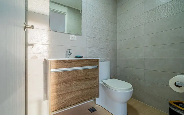 w Prestigious 2BR w Perfect Balcony View
