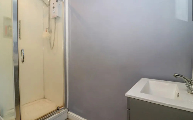 Cosy Coastal Holiday Let