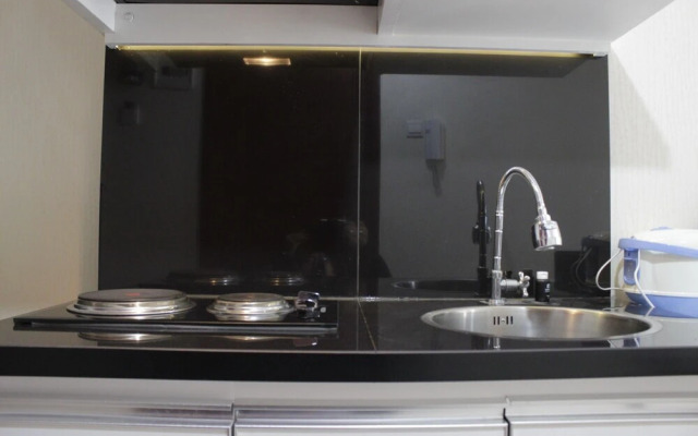 Comfy Studio Apartment At Tamansari Tera Residence