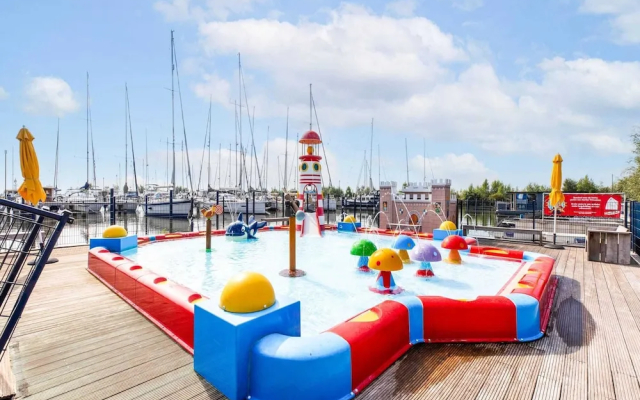 Modern Houseboat in Volendam With Shared Pool
