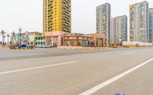 Xinsuihai Seaview Apartment (Yingkou Shanhai Square Vanke Shop)