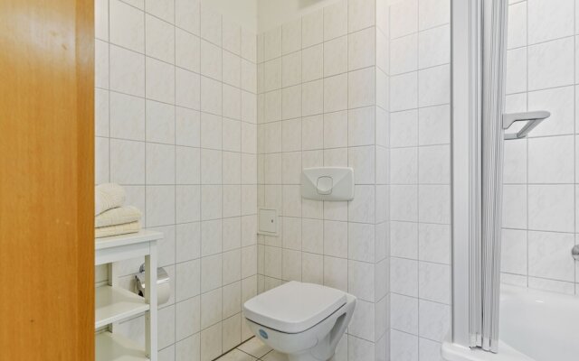 Lovely Apartment in Ostseebad Kühlungsborn near Sea Beach