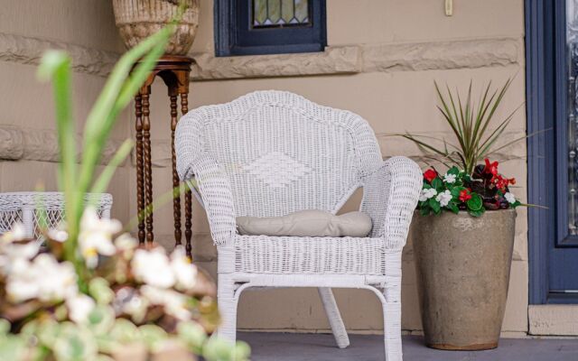 The Levi Deal Mansion Bed & Breakfast