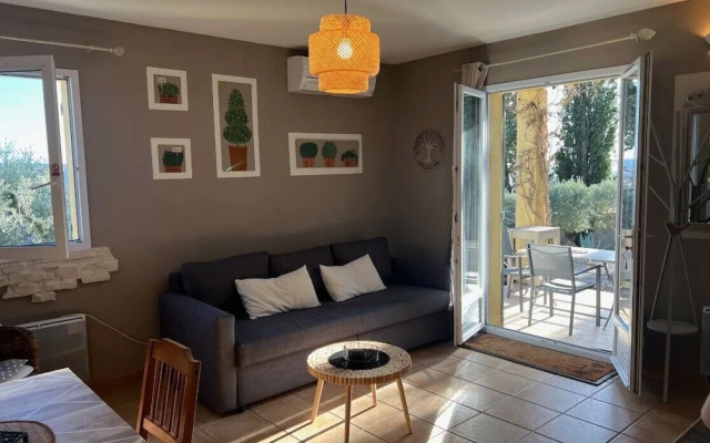 Le Mas Du Cadranier Chambre Dhôtes Forcalquier