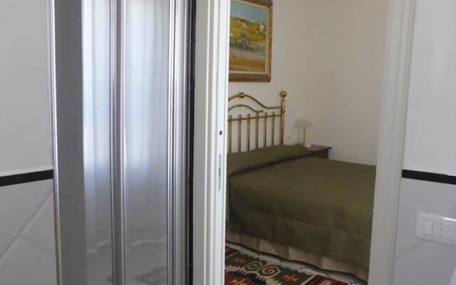 301B&B