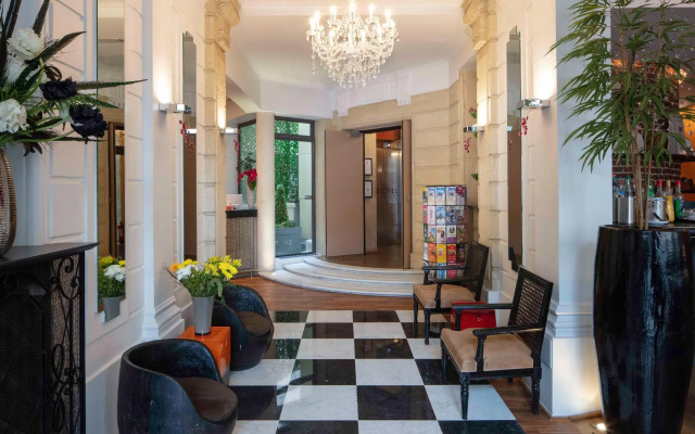 Hôtel Le 123 Elysées - Astotel