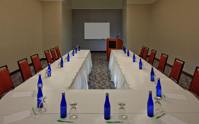 Courtyard by Marriott Hartford Cromwell