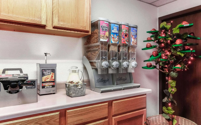 Travelodge by Wyndham Deer Lodge Montana