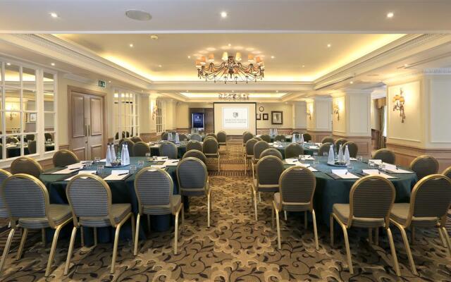 Macdonald Compleat Angler