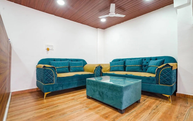 Fabexpress Yuva Inn