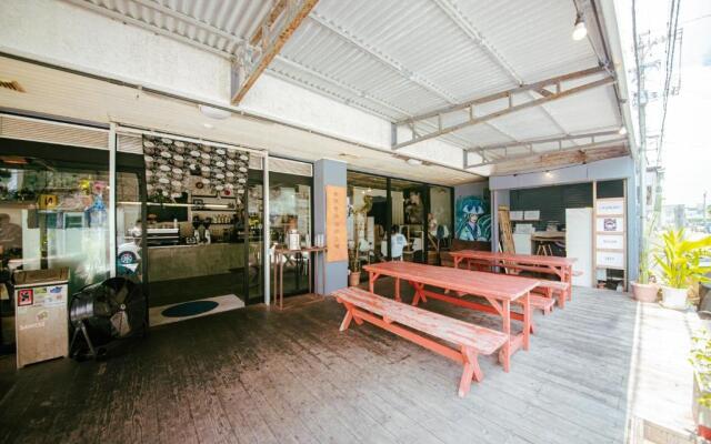 AIEN Coffee and hostel