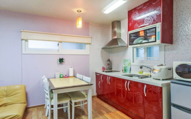 Hoengseong Modern Hill Pension