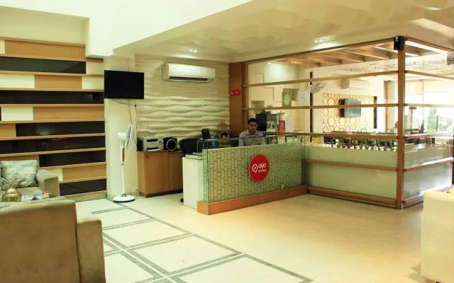 Capital O 419 Hotel JPS Residency