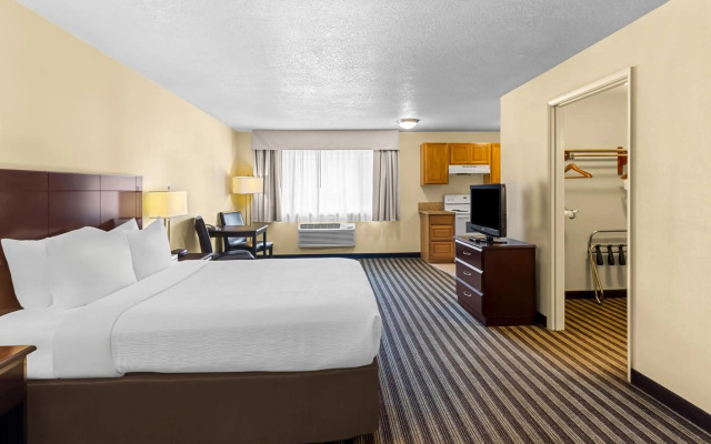 Quality Inn & Suites Vancouver - Hazel Dell