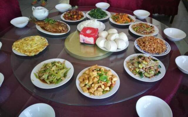 Xibaipo Jinbo Lake Guest House